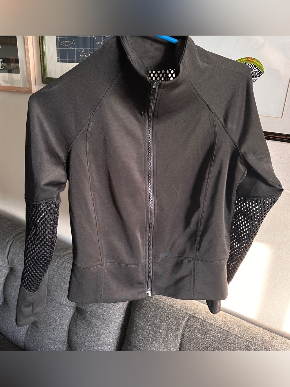 Layer 8 Black Women's Zip-Up Mesh Crop Athletic Jacket Small